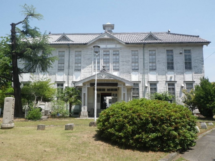 Sakaide City Local History Museum