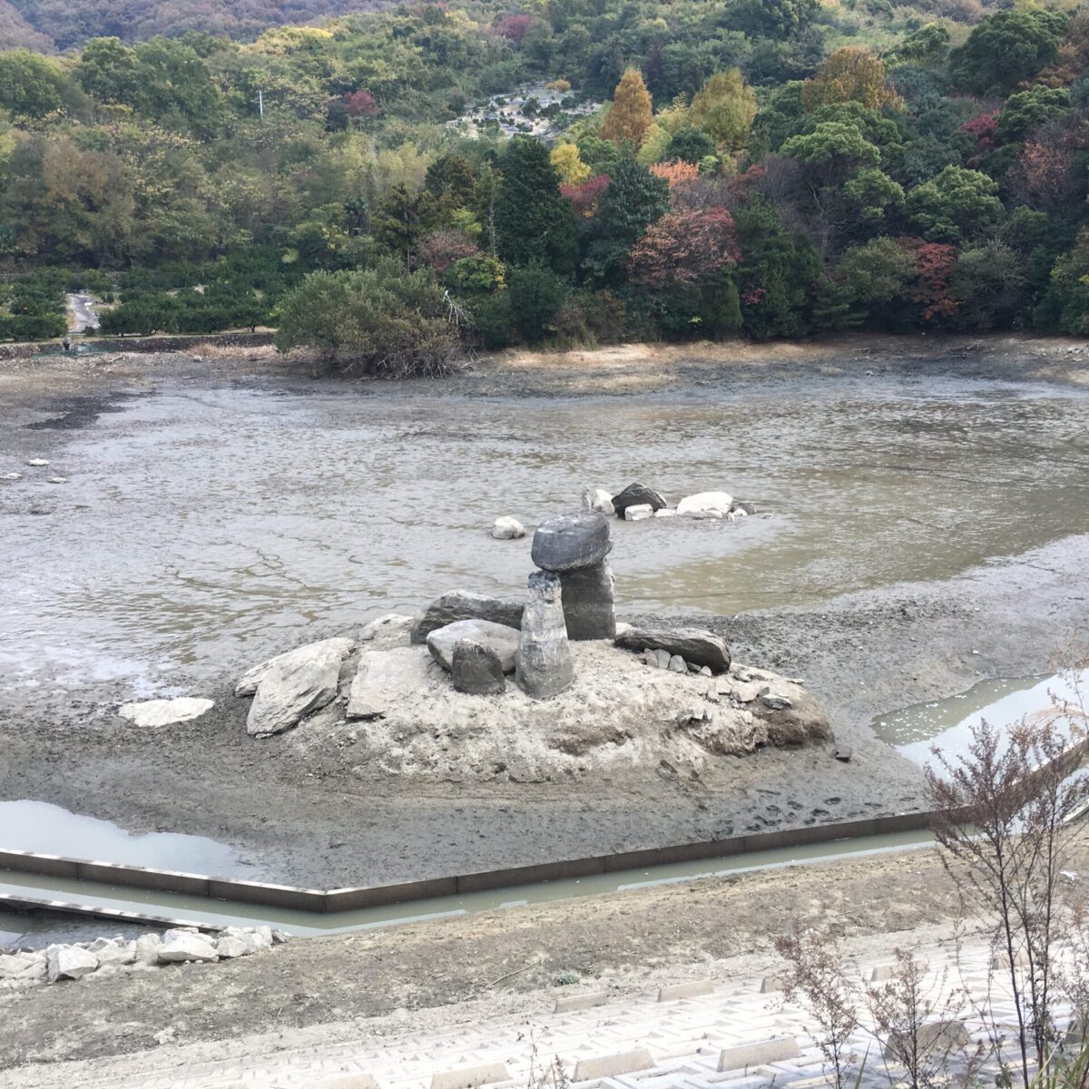 鴻池古墳