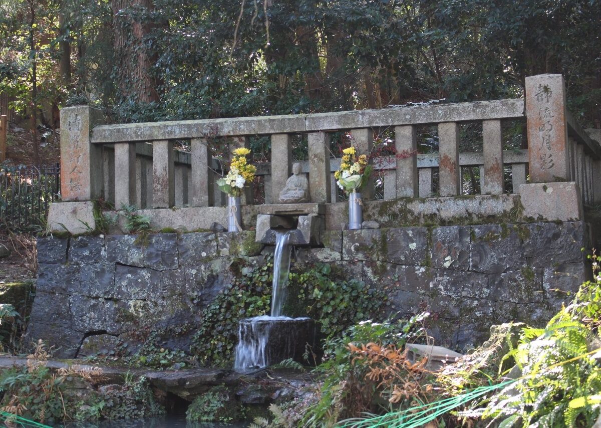 八十場の湧水