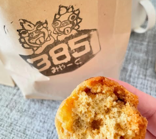 沖縄弁当とサーターアンダギーのお店 385みゃーく